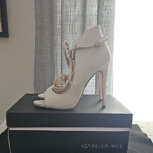 Izabella Rue Cream Peep-Toe Heels